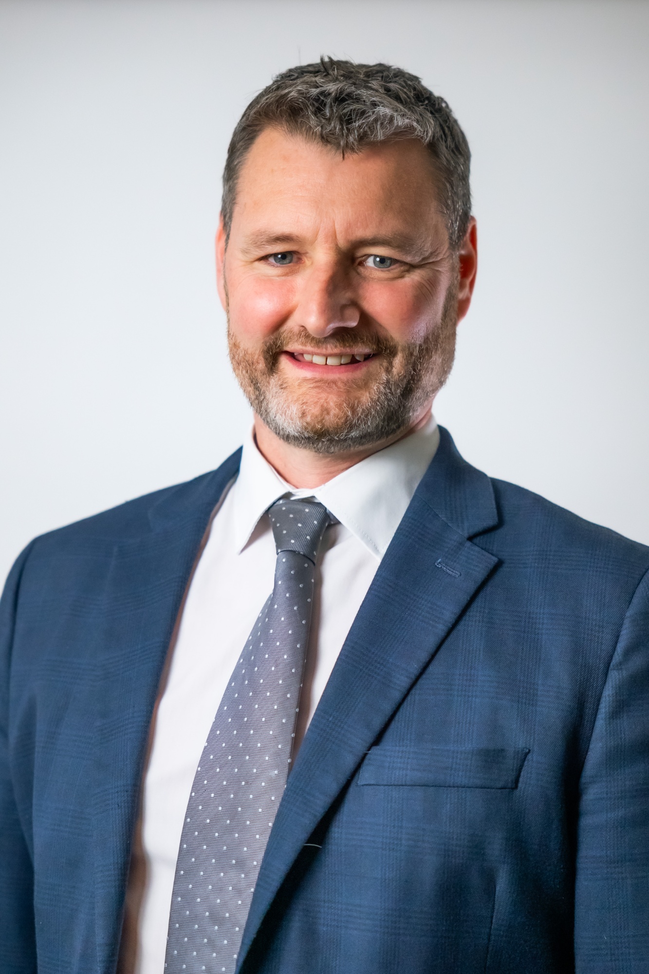 Photo of Headteacher: Matthew Leach